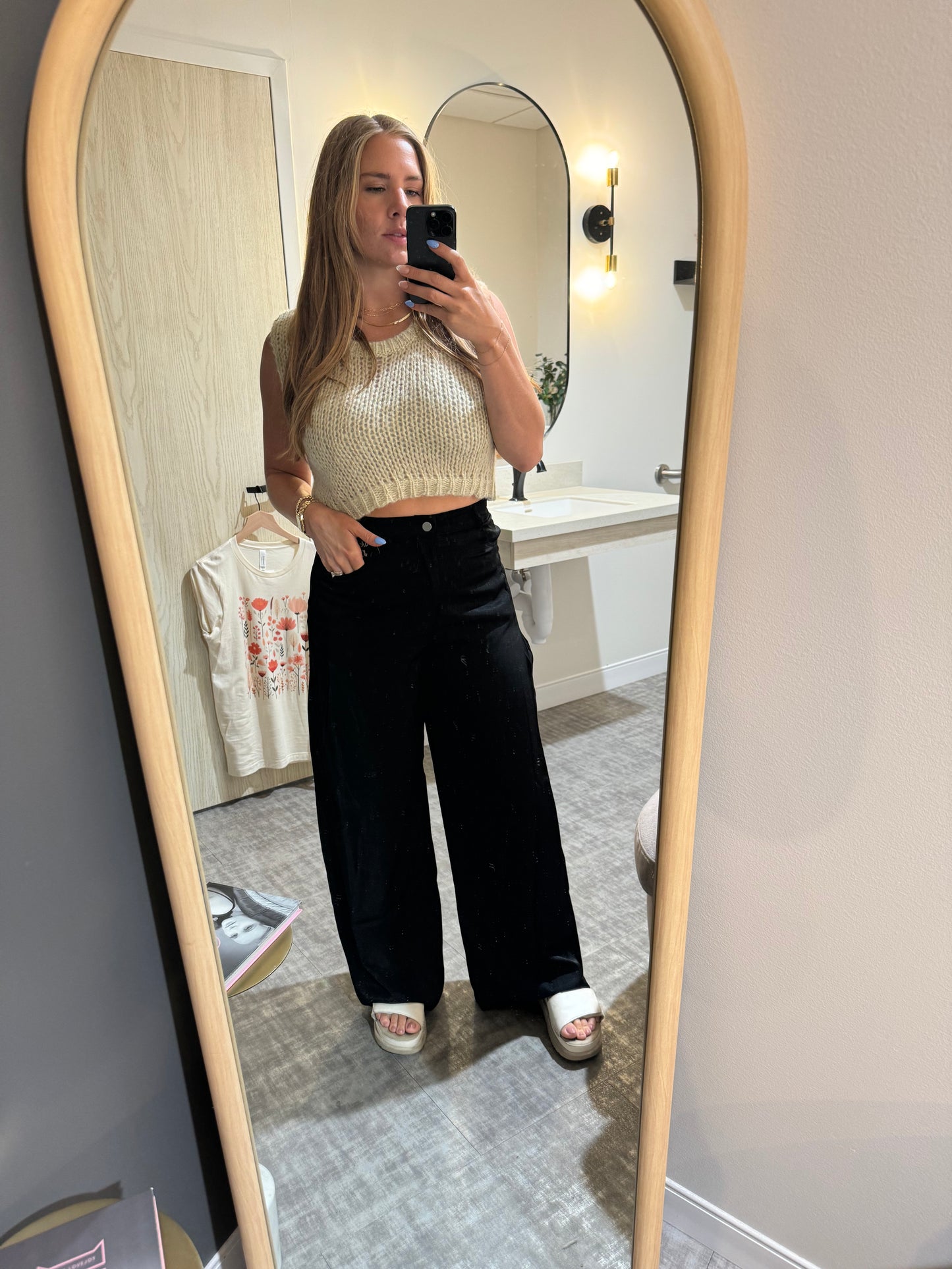HIGH-WAIST Woven Wide-Leg Pants